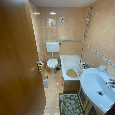 Donna Carme' ホテル *