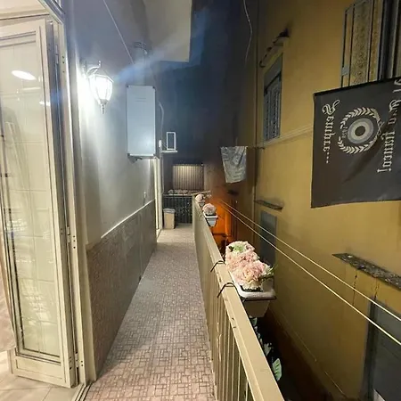 ホテル Donna Carme' ナポリ