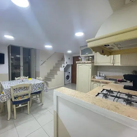 Donna Carme' ホテル ナポリ